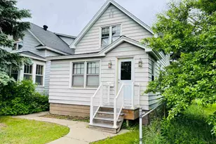 223 S 4th St, Virginia, MN 55792 - Photo 1