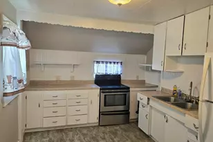 1012 9th St, International Falls, MN 56649 - Photo 13