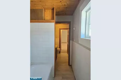 1012 9th Street, International Falls, MN 56649 - Photo 19