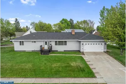 504 Dorchester Drive, Hoyt Lakes, MN 55750 - Photo 1