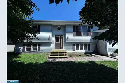 1607 13th Ave W, International Falls, MN 56649 - Photo 1