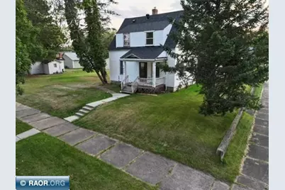 805 2nd Ave SW, Chisholm, MN 55719 - Photo 9