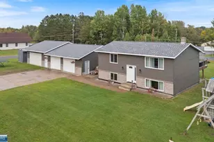 808 Center Dr NW, Chisholm, MN 55719 - Photo 1