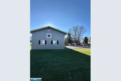 425 4th Street, International Falls, MN 56649 - Photo 9