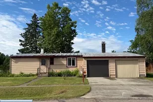28 Hemlock Cir, Babbitt, MN 55706 - Photo 1