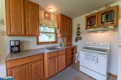 10705 Hwy 65, Gheen, MN 55771 - Photo 9