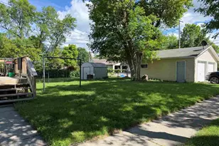 723 6th St, International Falls, MN 56649 - Photo 5