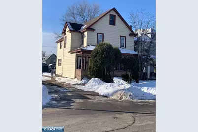 130 E 16th Street, Hibbing, MN 55746 - Photo 1