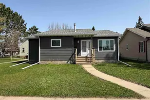1321 13th St S, Virginia, MN 55792 - Photo 1