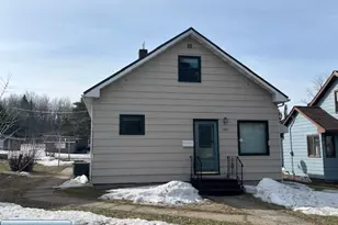1210 W 2nd St, Eveleth, MN 55734 - Photo 1