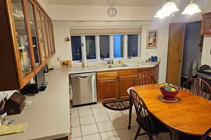 816 E 25th St, Hibbing, MN 55746 - Photo 9