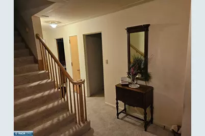 816 E 25th St, Hibbing, MN 55746 - Photo 17