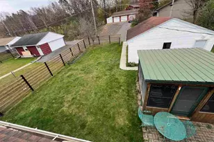 816 E 25th St, Hibbing, MN 55746 - Photo 5