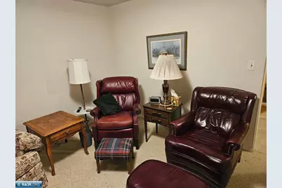 816 E 25th St, Hibbing, MN 55746 - Photo 25