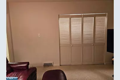 816 E 25th St, Hibbing, MN 55746 - Photo 27