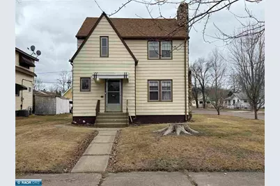 3001 3rd Avenue W, Hibbing, MN 55746 - Photo 1