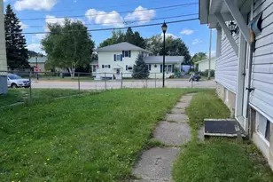324 S 4th Ave E, Ely, MN 55731 - Photo 33