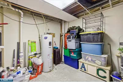515 W 15th Ave, Eveleth, MN 55734 - Photo 31
