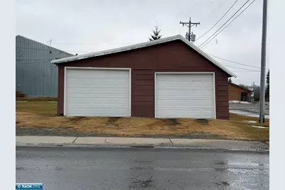1702 1st Avenue, International Falls, MN 56649 - Photo 5