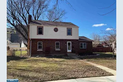 805 Minnesota St, Hibbing, MN 55746 - Photo 1