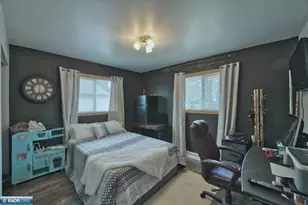 329 Wyandotte Rd, Hoyt Lakes, MN 55750 - Photo 13