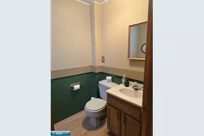 1011 10th Street, International Falls, MN 56649 - Photo 9
