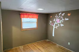 1011 10th St, International Falls, MN 56649 - Photo 23
