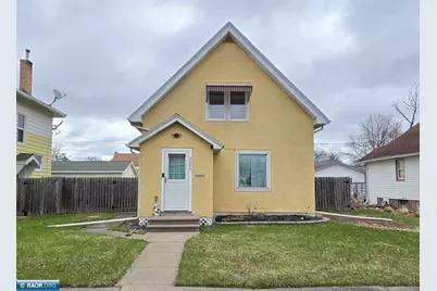 3006 4th Ave W, Hibbing, MN 55746 - Photo 1