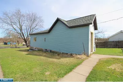5425 1st Ave W, McKinley, MN 55741 - Photo 1