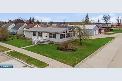 1430 12th St S, Virginia, MN 55792 - Photo 1