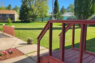 31 Erie St, Aurora, MN 55705 - Photo 3