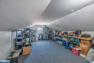 324 NE 8th St, Chisholm, MN 55719 - Photo 21