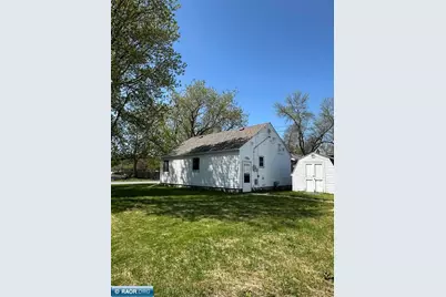 1104 11th Street, International Falls, MN 56649 - Photo 7