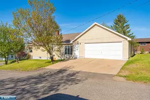 304 E James St, Ely, MN 55731 - Photo 29