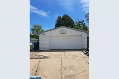 4014 19th Ave E, Hibbing, MN 55746 - Photo 3