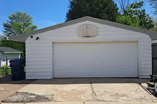 4014 19th Ave E, Hibbing, MN 55746 - Photo 3