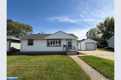 3313 Outer Dr, Hibbing, MN 55746 - Photo 1