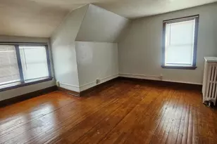1114 E 22nd St, Hibbing, MN 55746 - Photo 11