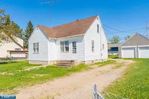 34 2nd Ave, Soudan, MN 55782 - Photo 1