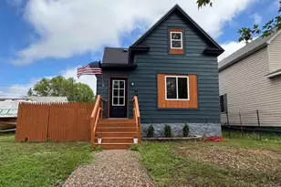 224 3rd St NW, Chisholm, MN 55719 - Photo 1