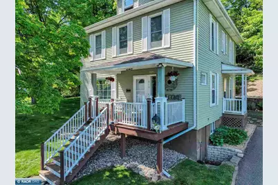 315 Isanti St, Duluth, MN 55803 - Photo 1