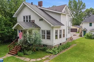 308 S 6th Street S, Virginia, MN 55792 - Photo 1