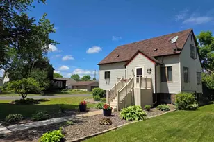1101 Minnesota St, Hibbing, MN 55746 - Photo 3