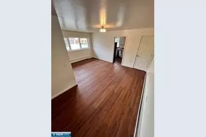 2401 7th Ave E, Hibbing, MN 55746 - Photo 15