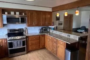1019 N 14th St, Virginia, MN 55792 - Photo 5