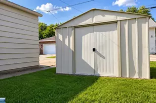 703 6th St S, Virginia, MN 55792 - Photo 13