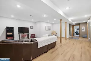 4494 Woodlawn Cir, Eveleth, MN 55734 - Photo 23