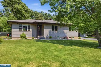 4494 Woodlawn Cir, Eveleth, MN 55734 - Photo 1