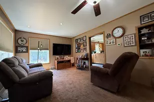 5475 Carnation Ave, Virginia, MN 55792 - Photo 5