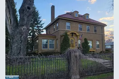 1001 E Howard Street, Hibbing, MN 55746 - Photo 1